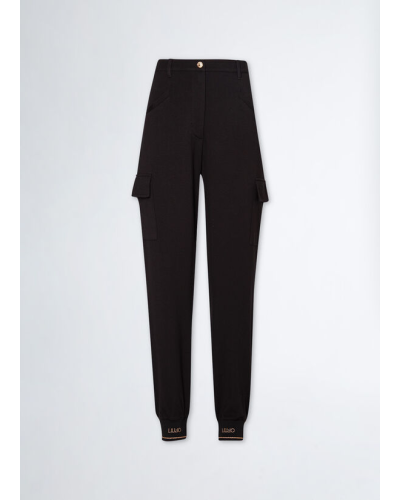 Trenerka ženska LIU JO