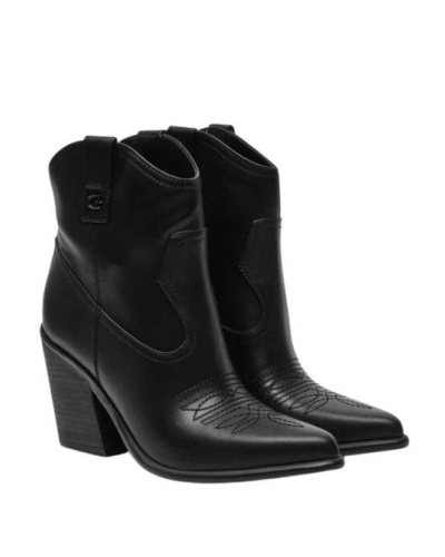 Čizme ženske GUESS