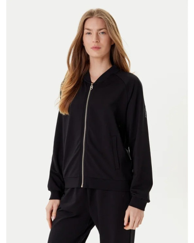 Trenerka ženska LIU JO